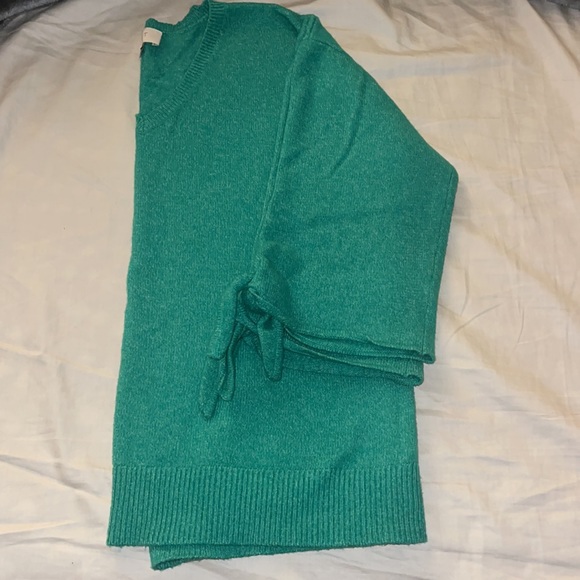 Loft outlet soft green knit top - Picture 2 of 6
